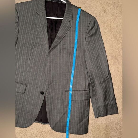 Hugo Boss Super 100s Full Suit - Picture 7 of 13
